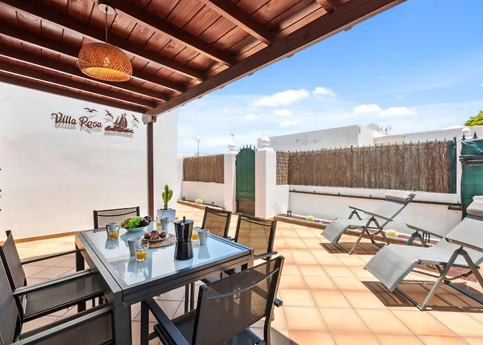 Rosa - Vipvipvillas * Arrecife (Lanzarote)