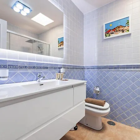 Rosa - Vipvipvillas * Arrecife (Lanzarote)
